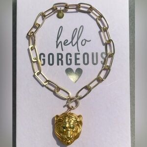 BB Lila Lion Head Pendant Necklace